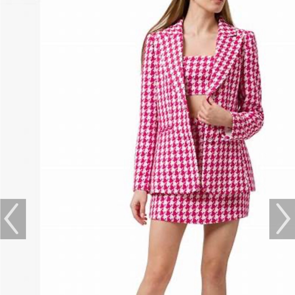 WAYF  Women's Pink Houndstooth Jacket (small) and Skirt (XS) Set